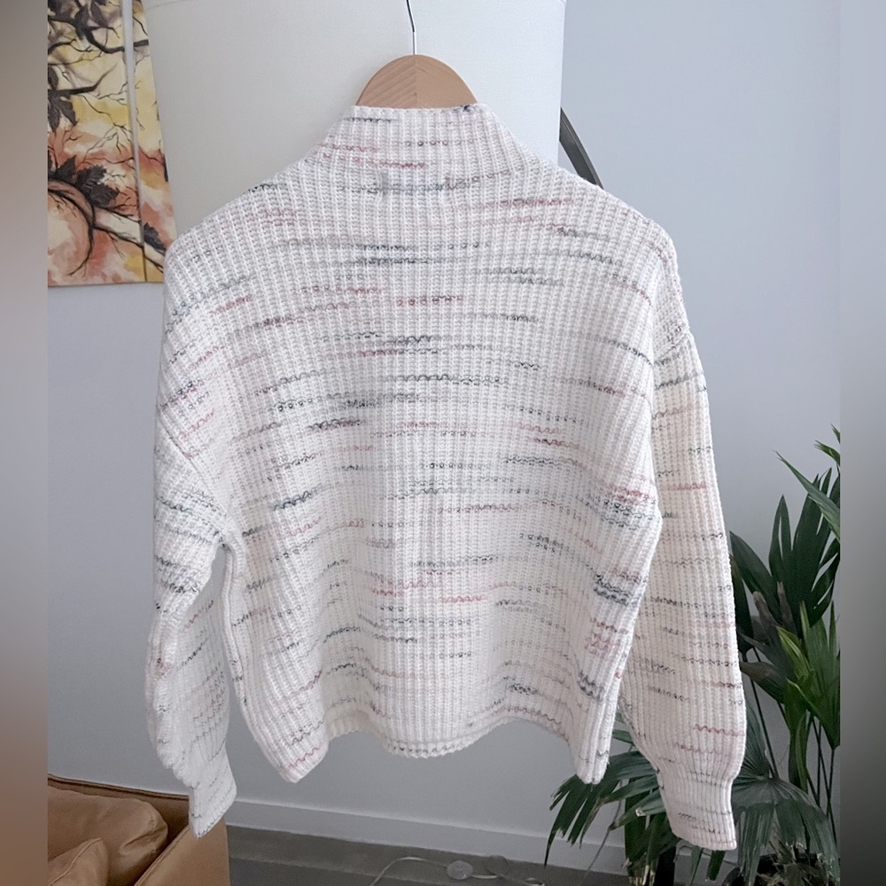 NWT Old Navy SoSoft Crop Sweater - Picture 5 of 5